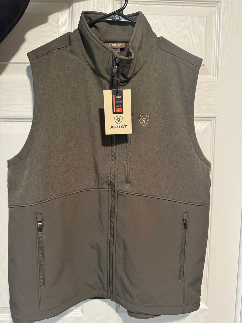 Ariat Men's Olive/Tan Two-Tone Softshell Vest